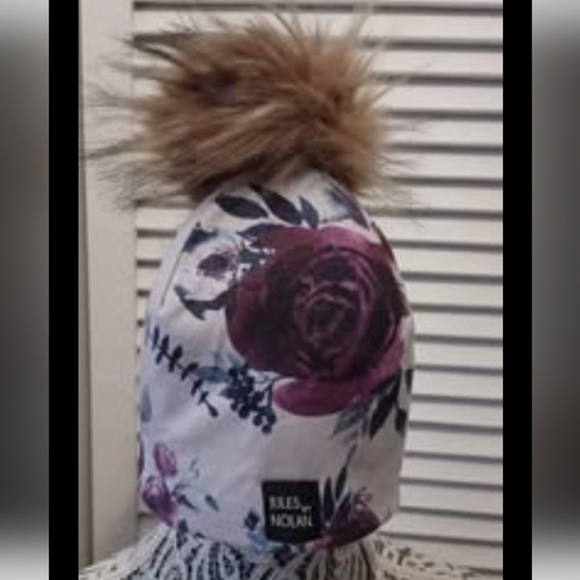 Jules et Nolan Other - Jules & Nolan Floral Beanie with Faux Fur Pom Fleece Interior 12-18 Months